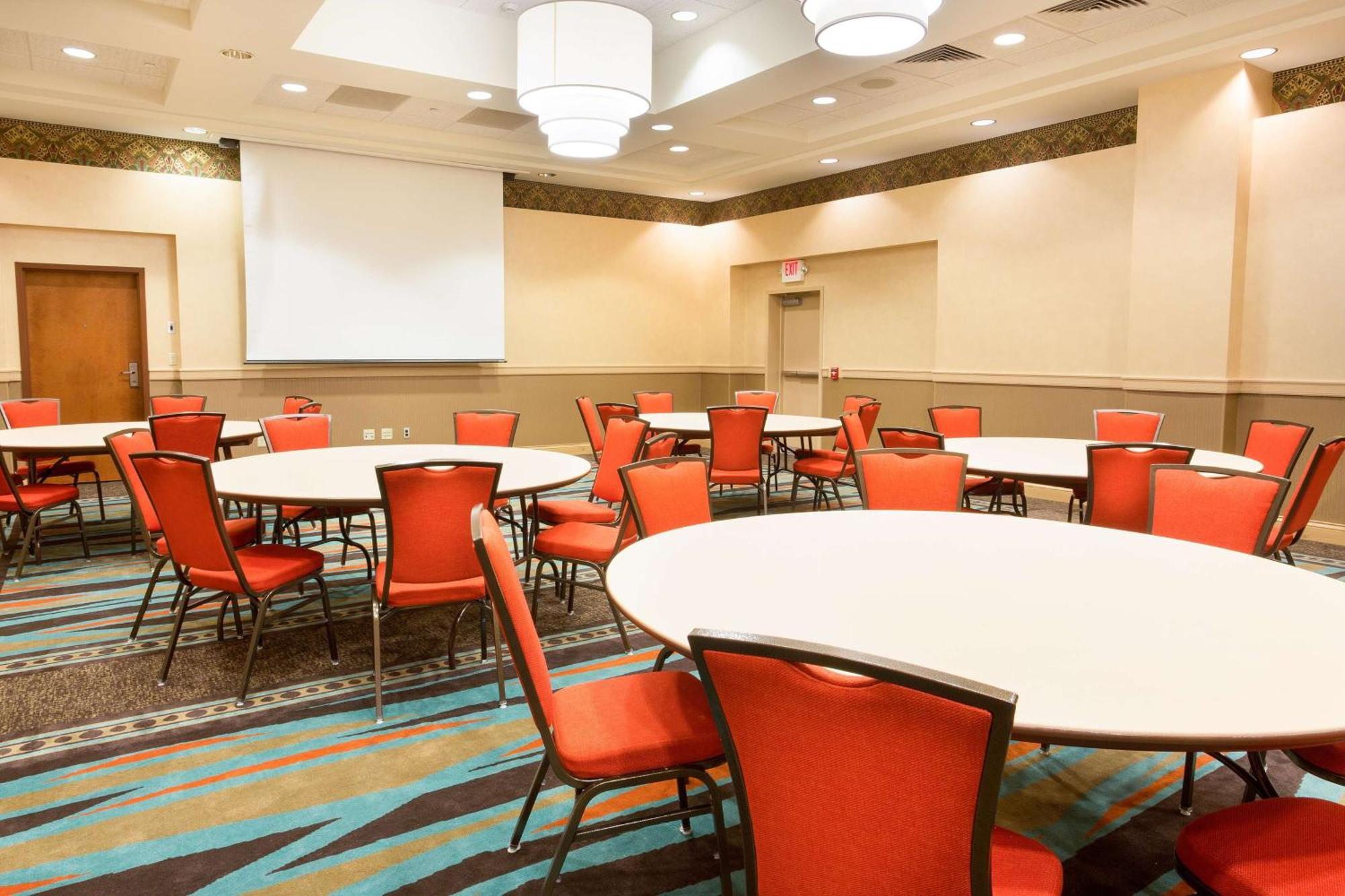 Drury Inn & Suites Dayton North Экстерьер фото