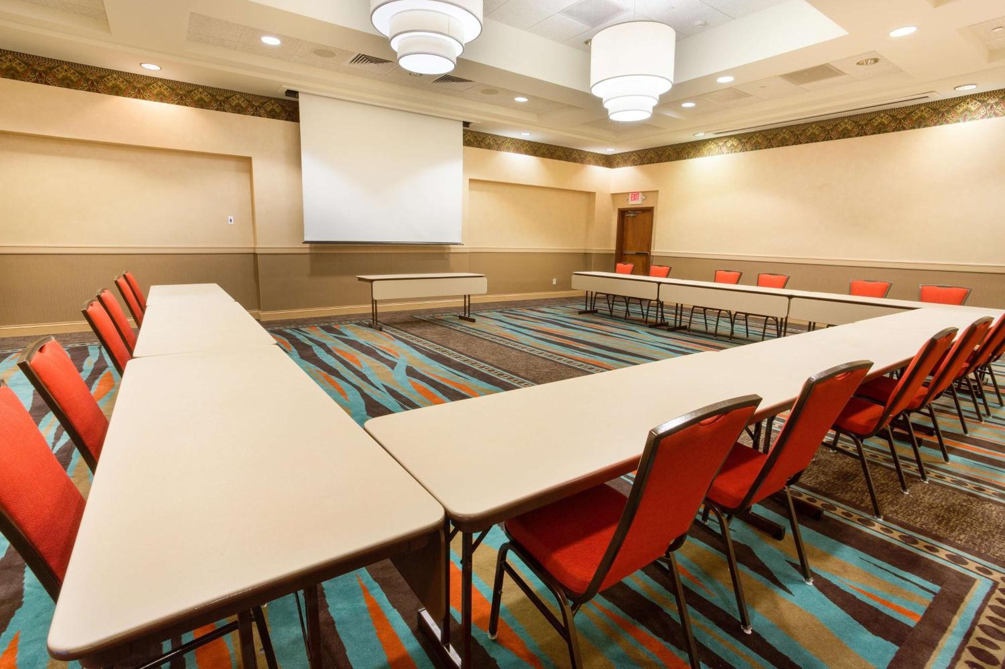 Drury Inn & Suites Dayton North Экстерьер фото