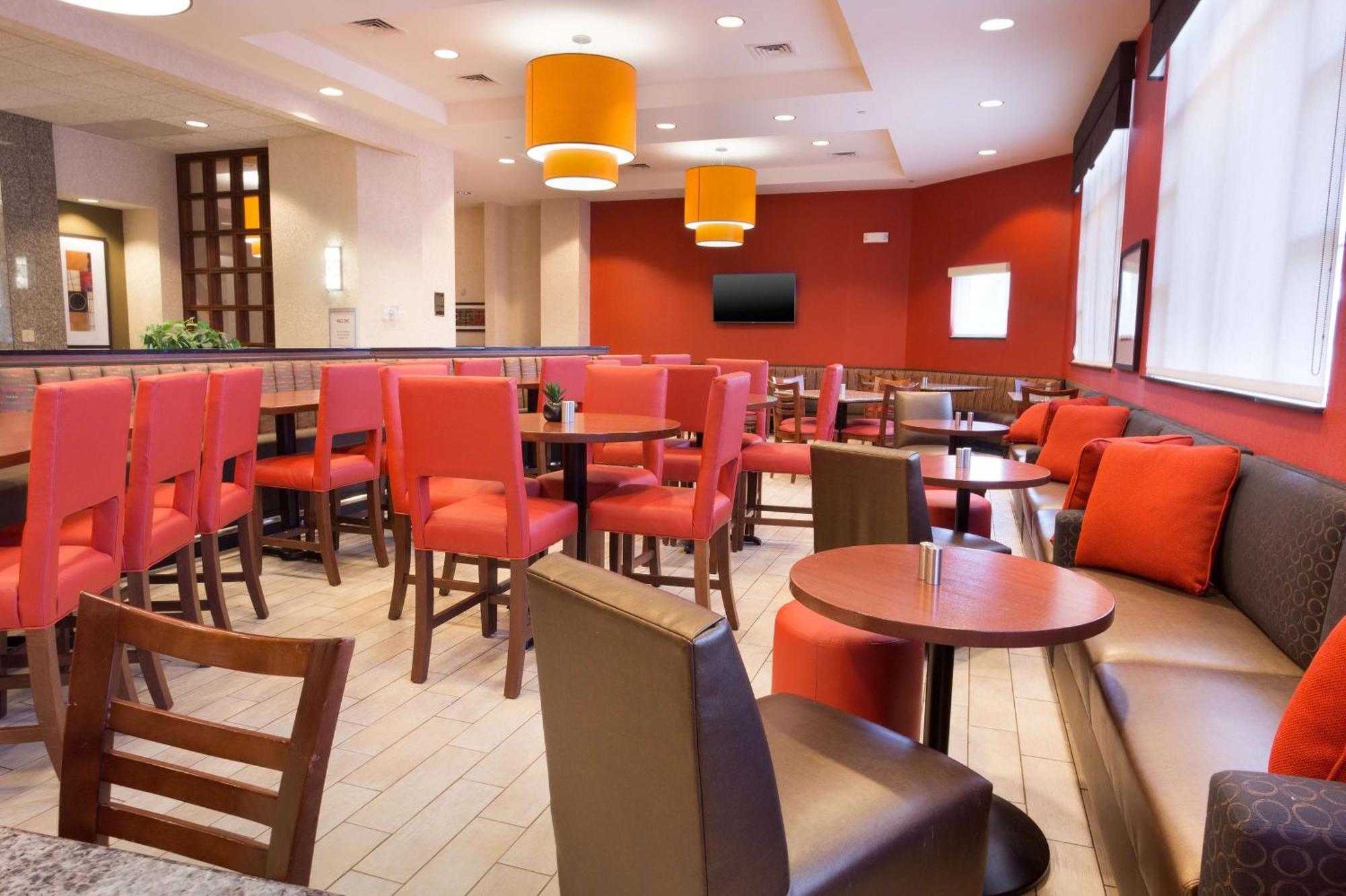 Drury Inn & Suites Dayton North Экстерьер фото